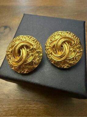 CHANEL Gold-Tone Sculpted CC Button Earrings